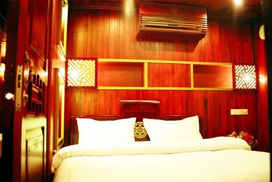 Lagoon Explorer Double cabin